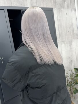 エヴァン(HEVIN) ホワイトシルバー