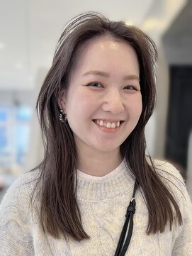 アトロ(Atoro) カット/カラー/イメチェン/顔周り/ボブ/レイヤーカット/大阪梅田