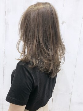 セイドット オモテサンドウ(Say. omotesando) Say.ロングレイヤーヘーゼルグレージュオリーブグレー暗めカラー