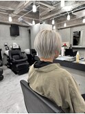 肩上ボブ大人可愛いボブひし形ボブアッシュベージュ