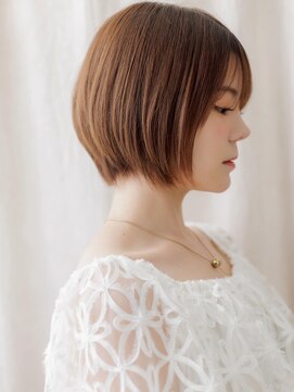 カバーヘア ブリス 志木南口駅前店(COVER HAIR bliss) シースルーバングミルクティーベージュショートボブ20代30代W