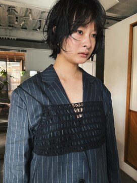 サンプラス(san+) 【柏原良亮】ウルフボブ　ナチュラルウルフボブ　黒髪ウルフ
