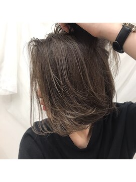 アンベリール 大名(Embellir) 【キャンペーン価格】傷まないRブリーチ+カラー+カット13000円