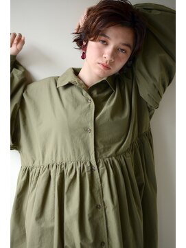 ミラバイグリーン(Mira by green) 伸ばしかけ×センターパート【大人かわいい】 #3