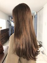 インビテーション(invitation)&nbsp;invitationお客様スタイル）愛されプラチナベージュストレート♪