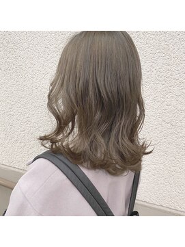 ホフ 大阪心斎橋店(F.O.F) beige7【FOF/心斎橋/南船場/難波】