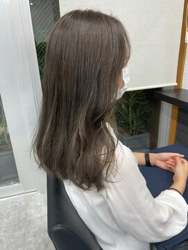 フース(Hus) オリーブグレー