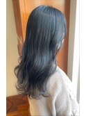 学生さんにおすすめ！AVEDAカラー×グレーブラックカラー