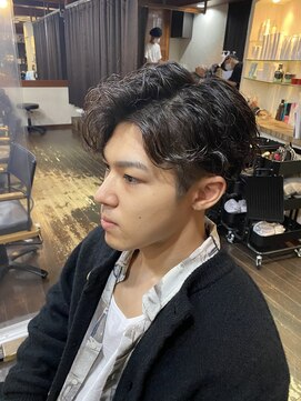 ヘアークリエイ トポライトウィロー 烏丸(Hair Create Polite willow) 大人かきあげアップバング