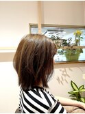 外ハネミディアム（カラーカット）