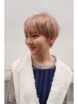 レコ 渋谷(LECO) ホワイトピンクベージュと柔らかショート