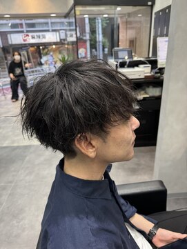 ゼロ 渋谷(XeRo) 刈り上げショートマッシュツイストスパイラル