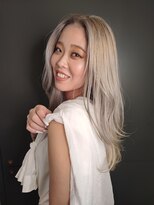 パーク なんば本店(PARK.) ホワイトグレージュ