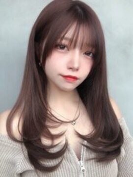 レイヤーカット×フェイスフレーミングで韓国風に!小顔見せ◎