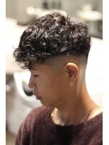 キングスマントーキョー 立川店(KINGSMAN TOKYO)&nbsp;アップバング / ツーブロック / スキンフェード 【立川】