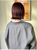 ヒントステーション(HINTSTATION)&nbsp;〈浅草 半個室〉切りっぱなしボブ×チェリーレッド