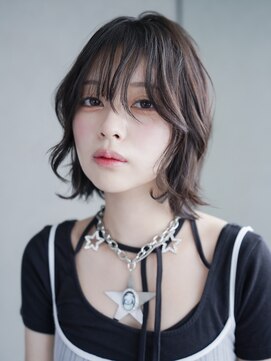 アイティーバイアルバム 藤沢店(IT by ALBUM) ボブミディアムショートおくれ毛フェイスフレーミング_F0830