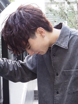 ジーナ 天神(Zina) 前下がりマッシュ