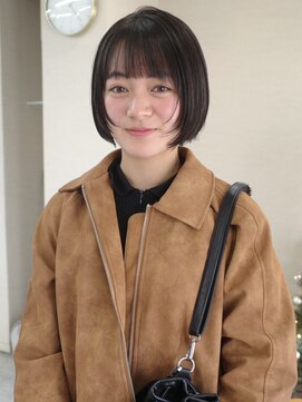 レイヤーボブ マッシュ 暗髪グレージュ 20代【鹿児島中央駅】