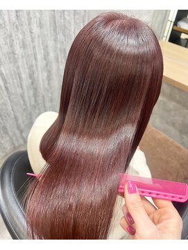 ブリーズ(BREAZE) 髪質改善フォルムメイク×ボルドーピンクカラー