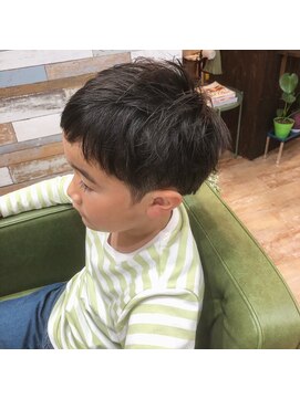 ハウオリ ヘアーワークス(Hauoli hair works) ツーブロックショート