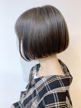 モリオ フロム ロンドン 成増店 【morio成増】ミニボブ ハイライト グレージュカラー