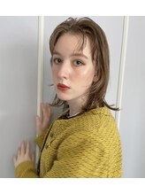 肌馴染みの良い透明感カラー