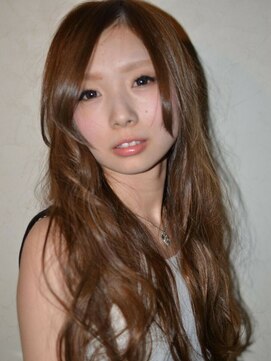 コーボ 柏(COVO) 【COVO柏/小鴨俊彦】ルーズで色っぽいベージュカラー