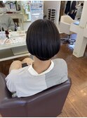 ショートボブ