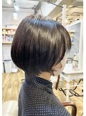ショートボブ