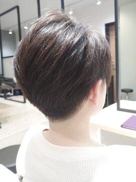 クム 東川口(kum) コンパクトハンサムショート