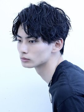 アーリー(Ali'i) ツイストスパイラルパーマアップバングマッシュウルフ