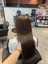 リーオオサカ(Lee Osaka)&nbsp;アッシュブラウン×髪質改善カラー