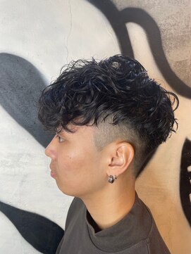 カーニー 錦糸町(kearny) スペインカール/ダークアッシュ/韓国マッシュ/錦糸町