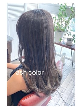 ヴィータ 白金(vi ta) アッシュグレージュカラー