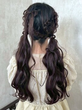 アイウィル(Ai WilL) ツインアレンジ 編み込み リボン結び ウェーブヘア