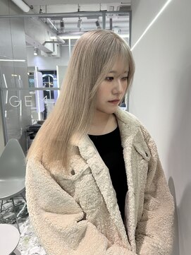 ジェム(GEM) ホワイトベージュ