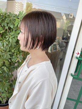 フー バイ セリナ(Fuu.by serina) 透け感◎ ベージュショートボブ