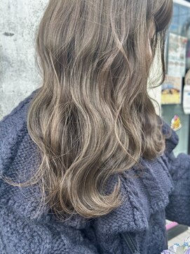 クロト(Clotho) ブリーチなし/オリーブベージュ/ダブルカラーブリーチハイライト