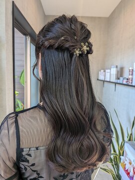 トリコ(ToricO) ハーフアップ