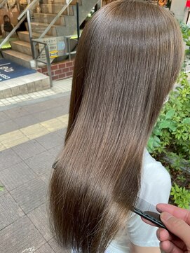 ジェコ ブラン(gecko. brun) グレージュカラー/透明感/ツヤ髪セミロング #武蔵小山美容室