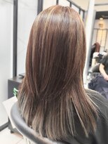 ヘアースタジオ ジェイワン(hair studio J ONE)&nbsp;30代40代50代/脱白髪染め/白髪ぼかし/ロングレイヤー/ハイライト