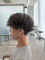 ジーナ 天神(Zina)&nbsp;波巻きシャドウパーマ