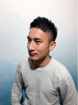 トウカ 南行徳店(TOUKA) ツーブロックスタイル