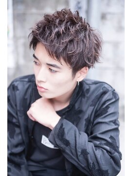 アメリ 新宿(Ameri) Amer 束感スパイキーショート【新宿】