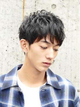 フィフス(fifth) 束感マッシュ コンマヘア ツーブロック メンズパーマ