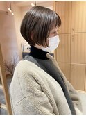 【smuk/スムーク】薄めベージュ／ショートボブ/前下がり