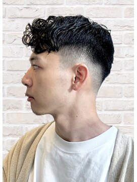 オールデイハローズ 京都駅前店(ALL DAY HELLO`S) ３０代大人トラッドツーブロックビジネスパーマ【京都駅】