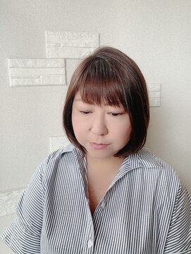 ビーステップ(B.STEP) 伸ばしかけボブ