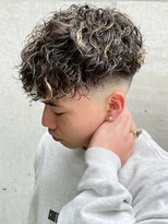 ロンドガルマン 名古屋(Lond GULLMAN)&nbsp;東海No.1パーマ職人/スキンフェード/スペインカール/メンズ